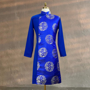 Áo Dài Cách Tân Phối giữa vài Tuyết Mưa và Gấm