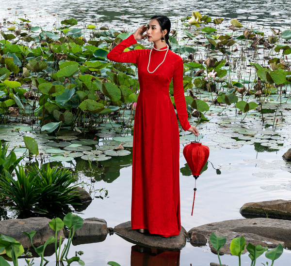 Ý nghĩa màu sắc áo dài trong từng dịp quan trọng