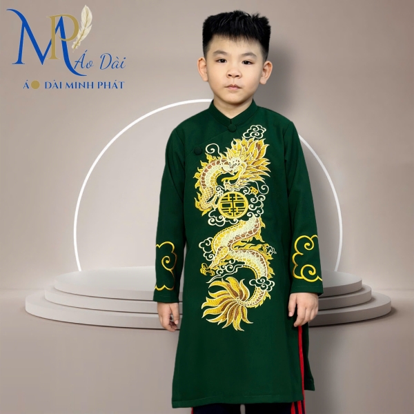 Áo Dài bé Trai Thêu Rồng trên nền màu xanh rêu Siêu Xinh cho tết 2026 MPT3003